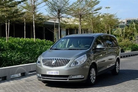 別克商務(wù)車